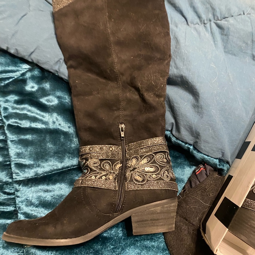 Not Rated Midnight Dream Boots Size 9